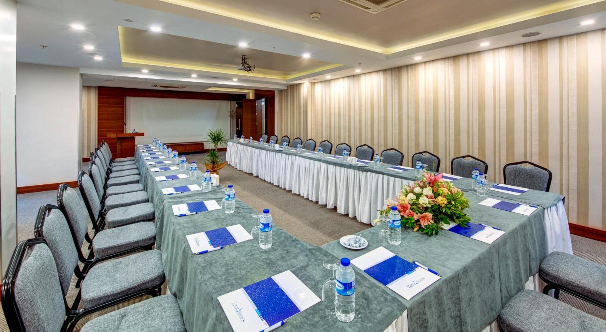 Bera Konya Hotel Zewnętrze zdjęcie